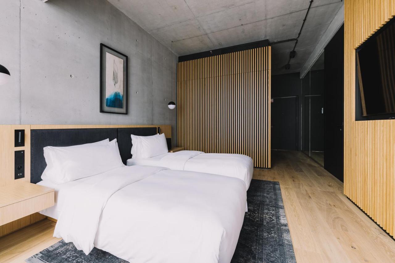 Nobu Hotel Varsavia Esterno foto